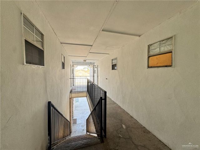 1804 Oasis Avenue 308, Mission, TX 78572