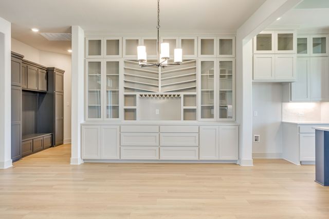 3051 Paradise Mountain Way, Waxahachie, TX 75167