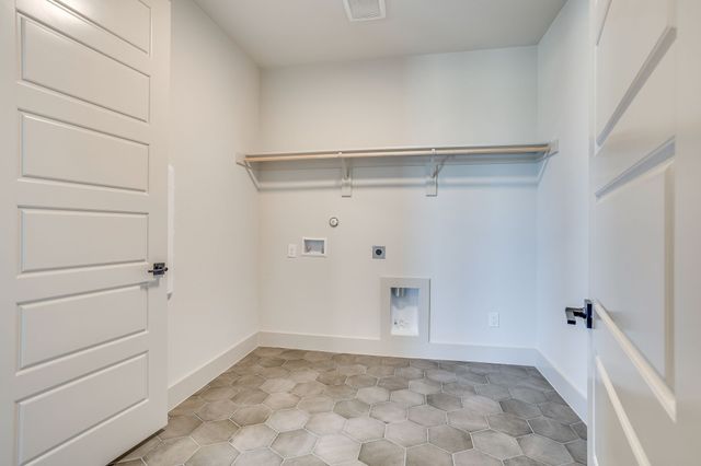3051 Paradise Mountain Way, Waxahachie, TX 75167