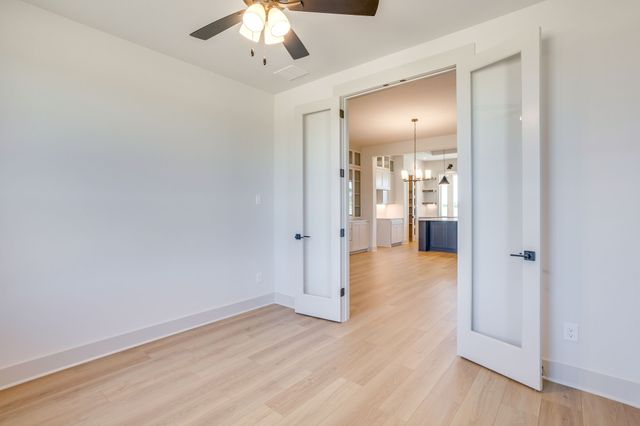 3051 Paradise Mountain Way, Waxahachie, TX 75167