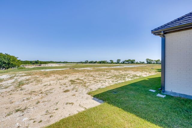 3051 Paradise Mountain Way, Waxahachie, TX 75167