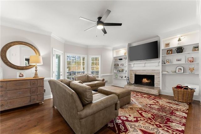 210 Weatherwood Circle, Alpharetta, GA 30004