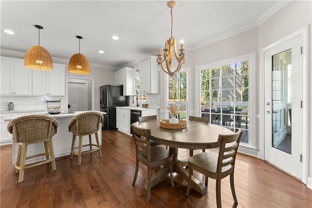210 Weatherwood Circle, Alpharetta, GA 30004