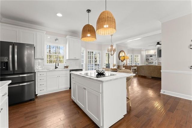210 Weatherwood Circle, Alpharetta, GA 30004