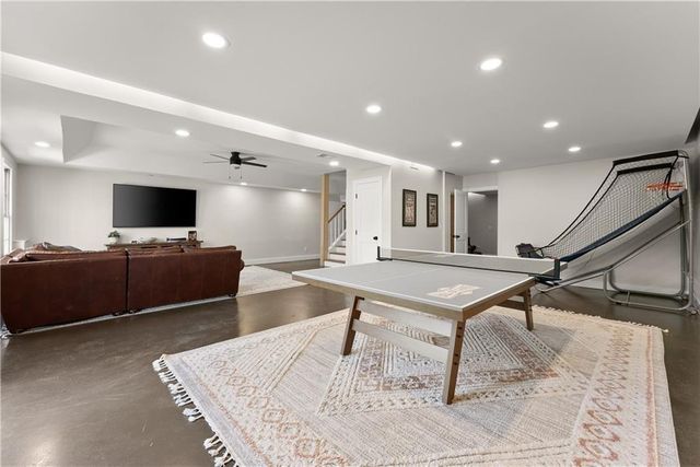 210 Weatherwood Circle, Alpharetta, GA 30004