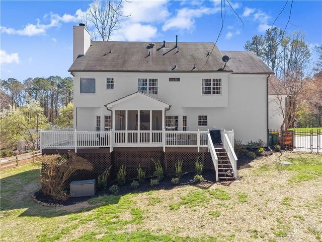 210 Weatherwood Circle, Alpharetta, GA 30004
