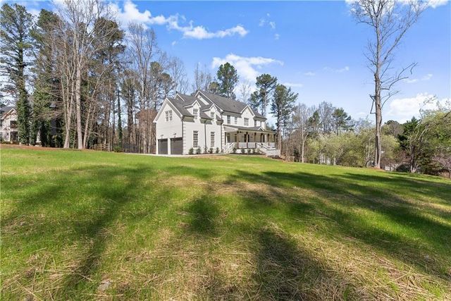 210 Weatherwood Circle, Alpharetta, GA 30004