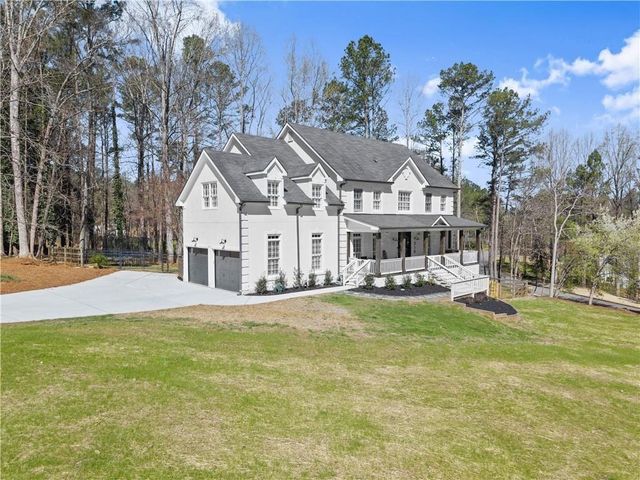 210 Weatherwood Circle, Alpharetta, GA 30004
