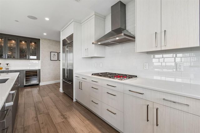 3401 BAYSHORE BOULEVARD 504, Tampa, FL 33629