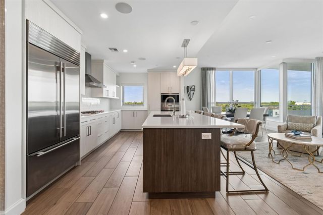 3401 BAYSHORE BOULEVARD 504, Tampa, FL 33629
