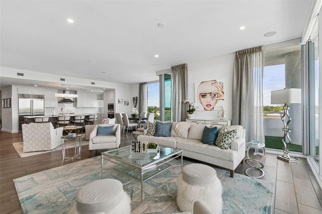 3401 BAYSHORE BOULEVARD 504, Tampa, FL 33629