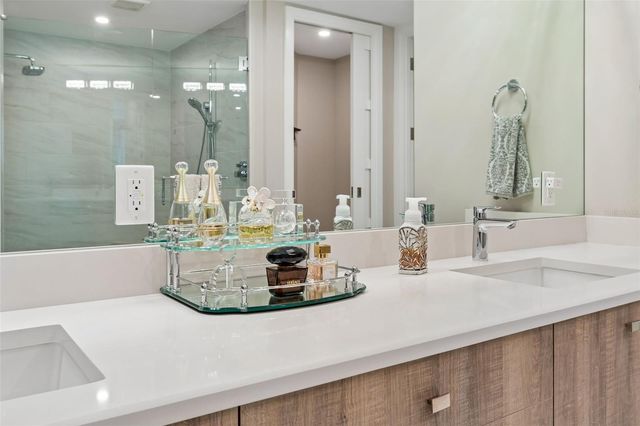 3401 BAYSHORE BOULEVARD 504, Tampa, FL 33629