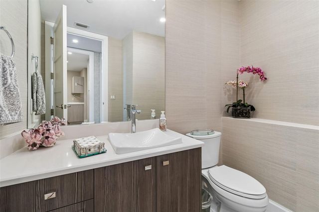 3401 BAYSHORE BOULEVARD 504, Tampa, FL 33629