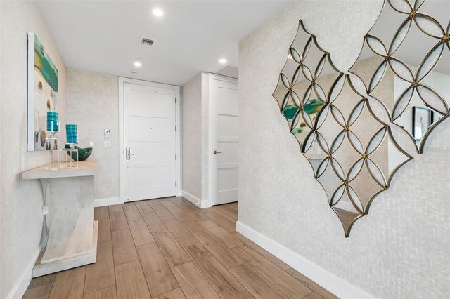 3401 BAYSHORE BOULEVARD 504, Tampa, FL 33629