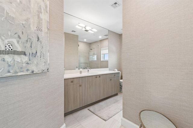 3401 BAYSHORE BOULEVARD 504, Tampa, FL 33629