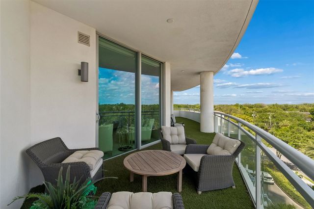 3401 BAYSHORE BOULEVARD 504, Tampa, FL 33629