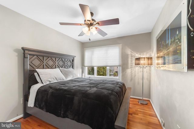 938 CHANTICLEER DR, Cherry Hill, NJ 08003