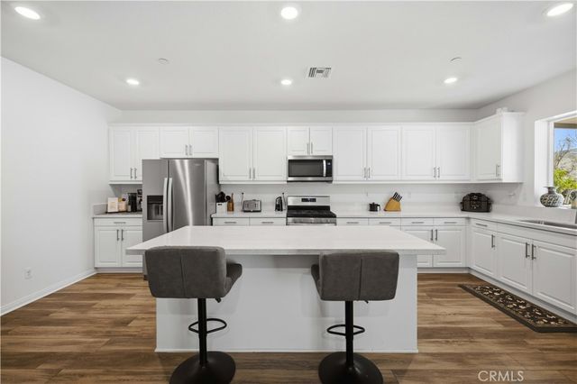 8188 Country Mile Lane, Riverside, CA 92507
