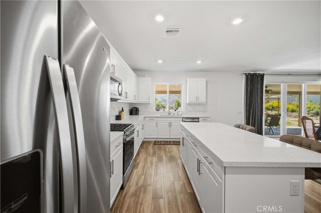8188 Country Mile Lane, Riverside, CA 92507
