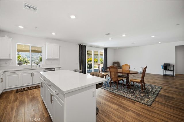 8188 Country Mile Lane, Riverside, CA 92507