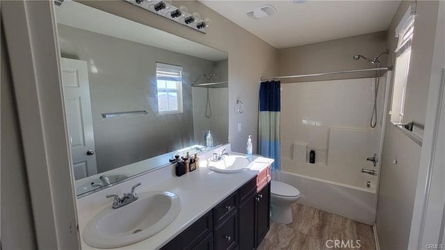846 Santona, Perris, CA 92571
