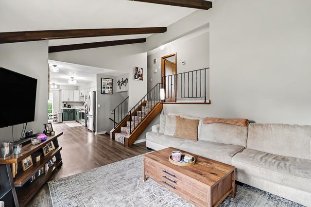 2000 75th Avenue N, Brooklyn Park, MN 55444