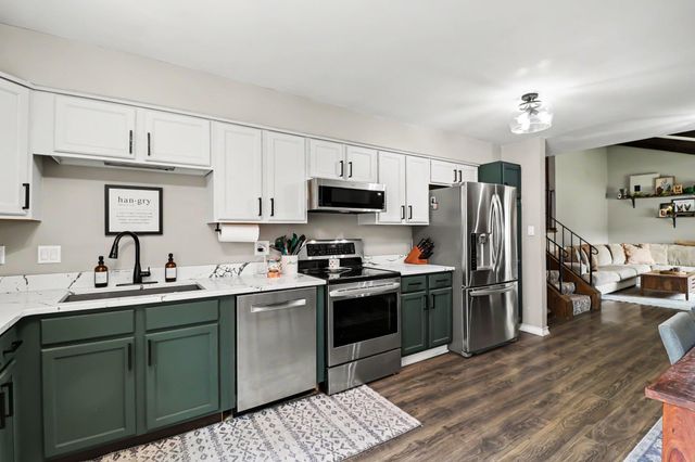 2000 75th Avenue N, Brooklyn Park, MN 55444