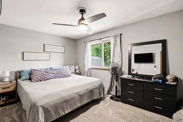2000 75th Avenue N, Brooklyn Park, MN 55444