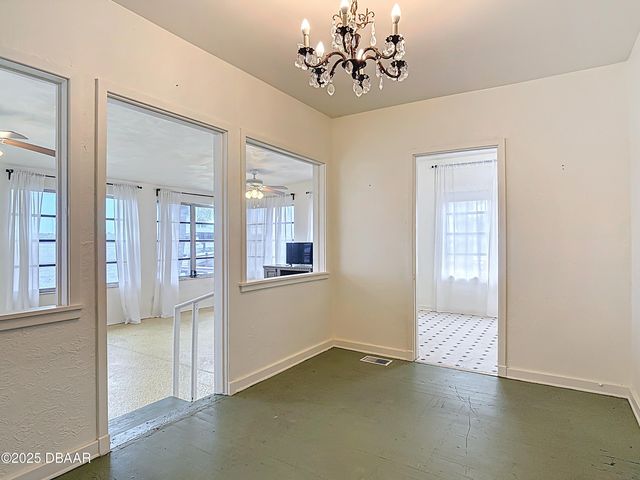 255 Lexington Drive, Daytona Beach, FL 32114