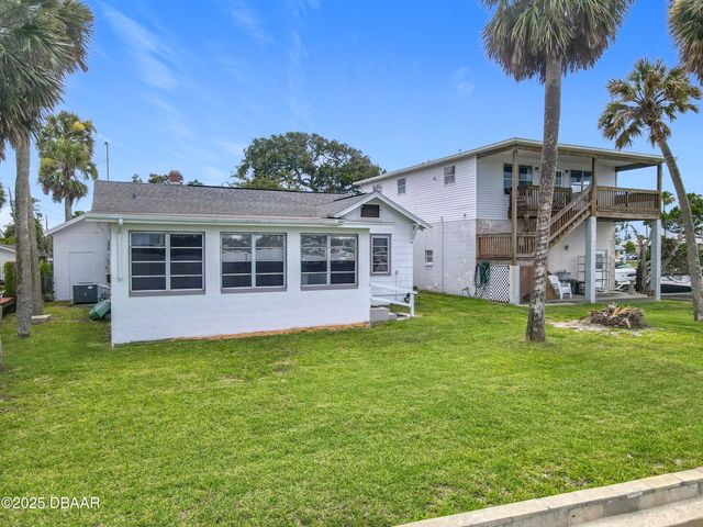 255 Lexington Drive, Daytona Beach, FL 32114