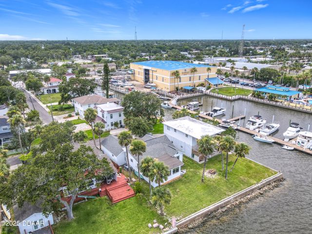 255 Lexington Drive, Daytona Beach, FL 32114
