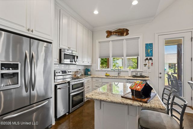 107 Waterford Lane, Madison, MS 39110
