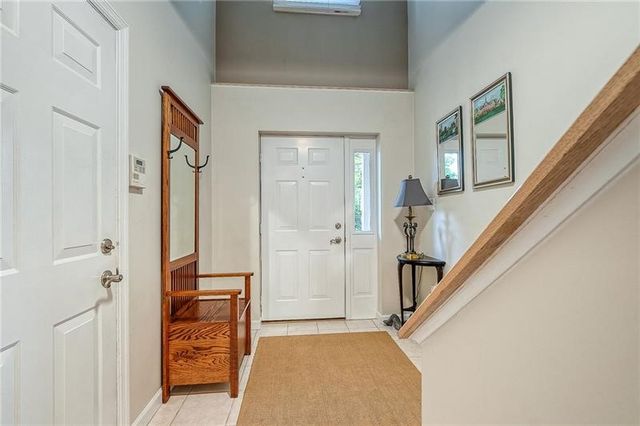 127 Fairway Landings Dr, Cecil, PA 15317