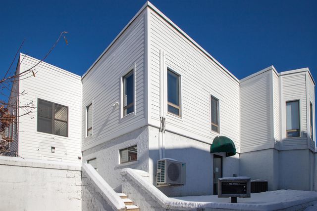 103 Wales Street, Rutland City, VT 05701