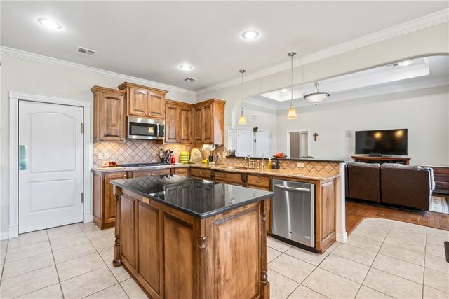 17444 Highway 16, Siloam Springs, AR 72761