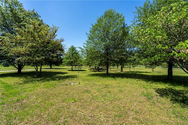 17444 Highway 16, Siloam Springs, AR 72761