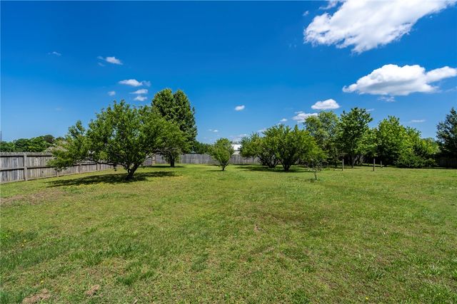 17444 Highway 16, Siloam Springs, AR 72761