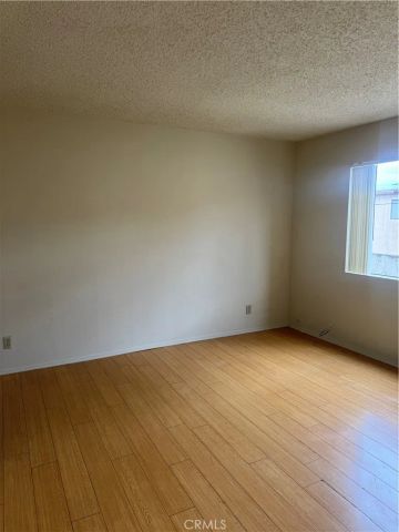 122 Olive 5, Glendale, CA 91206