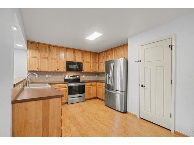 3413 Hewitt St, Loveland, CO 80538