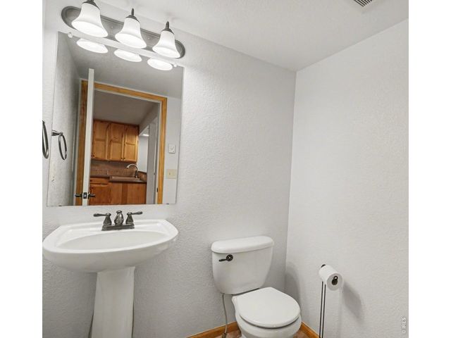 3413 Hewitt St, Loveland, CO 80538