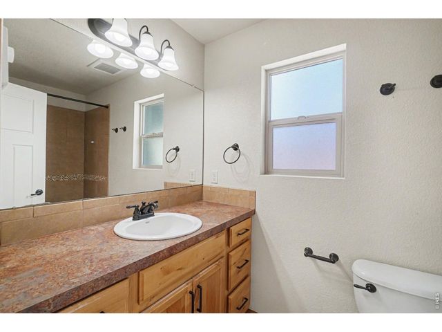 3413 Hewitt St, Loveland, CO 80538