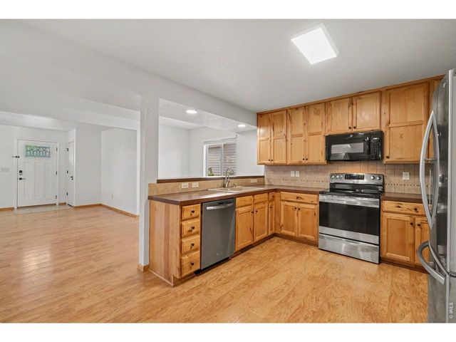 3413 Hewitt St, Loveland, CO 80538