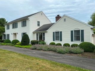 17 Shurts Rd, Readington Twp., NJ 08822
