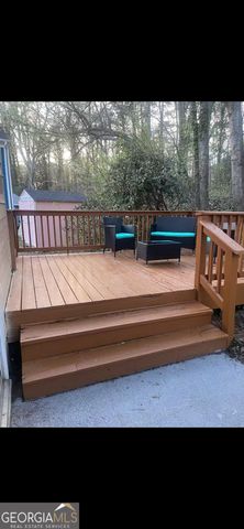 1304 Old Countryside w Circle, Stone Mountain, GA 30083