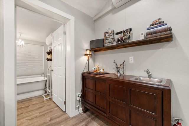 1101 S 37th Street, Corsicana, TX 75110