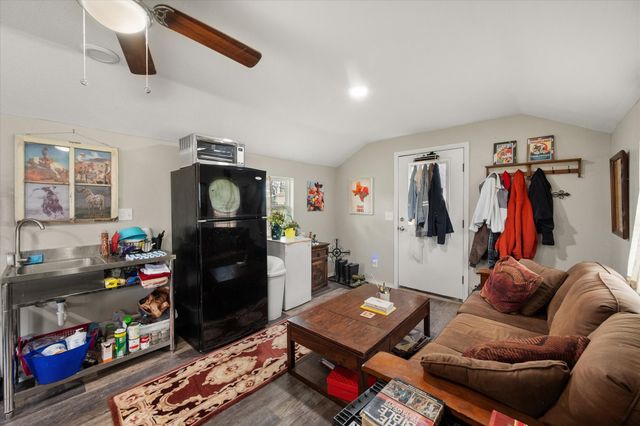 1101 S 37th Street, Corsicana, TX 75110
