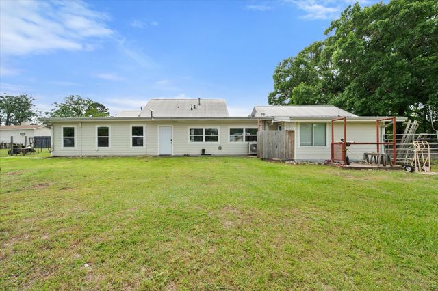 1101 S 37th Street, Corsicana, TX 75110