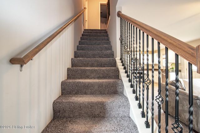 131 Flushing Meadows Dr, Rineyville, KY 40162