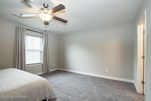 131 Flushing Meadows Dr, Rineyville, KY 40162