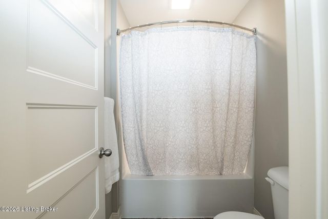 131 Flushing Meadows Dr, Rineyville, KY 40162